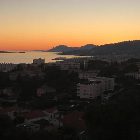 Joli Cozy Vue Antibes